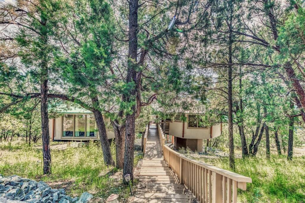 Mesa Verde, Hot Tub, Pedestal Octagon Home / Mount Ruidoso Exterior photo