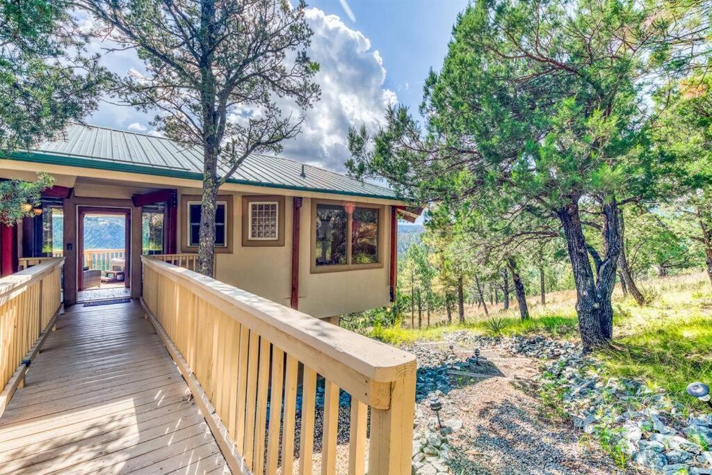 Mesa Verde, Hot Tub, Pedestal Octagon Home / Mount Ruidoso Exterior photo